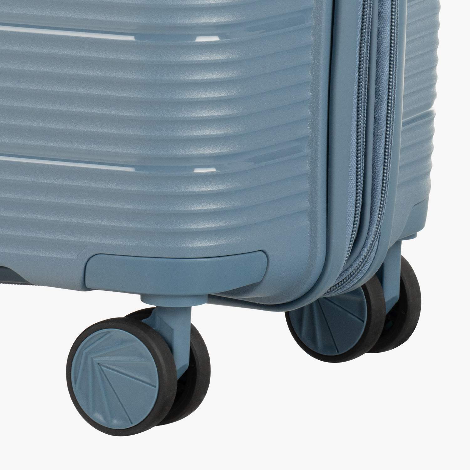 Maleta quest- Check in M (24